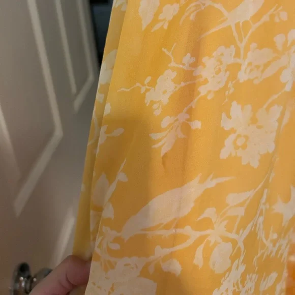 Abercrombie Flutter Sleeve maxi dress, size s - Picture 2 of 9